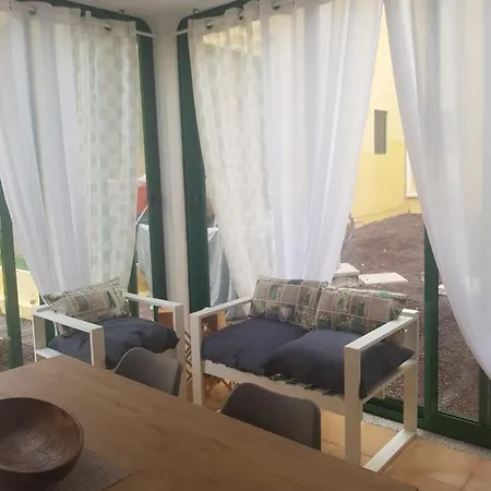 Cabo Paraiso *