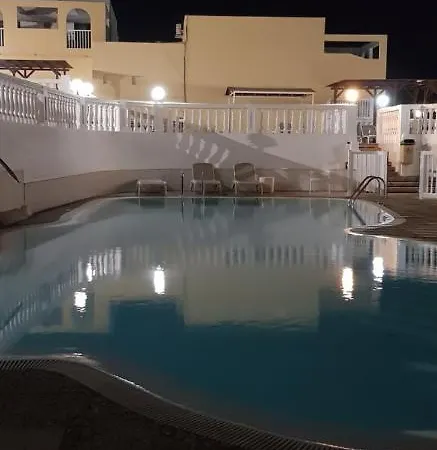 Cabo Paraiso *